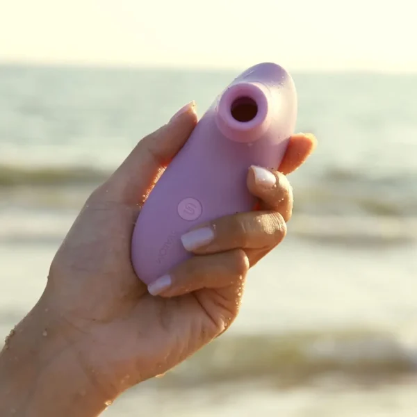 Вакуумний стимулятор Svakom Pulse Lite Neo Lavender, управління зі смартфону